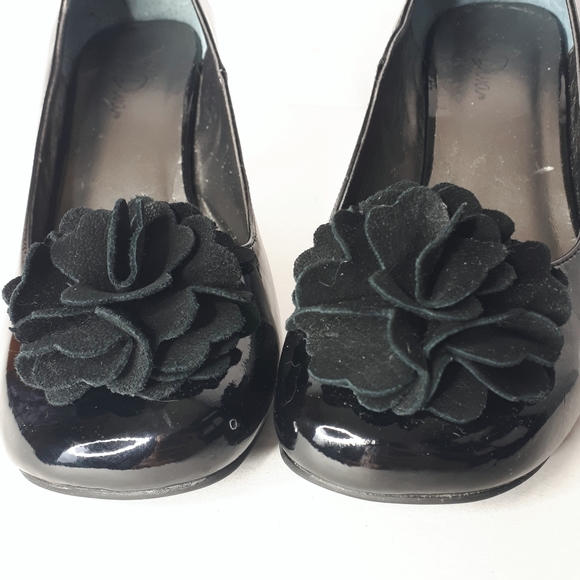 La Diva Chunky Heel 3D Flower Toe Black Patent 8 - Picture 4 of 13